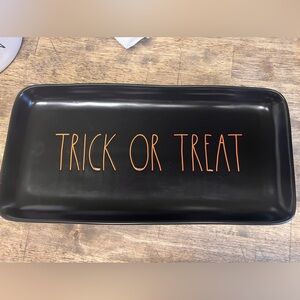 Rae Dunn Trick or Treat tray